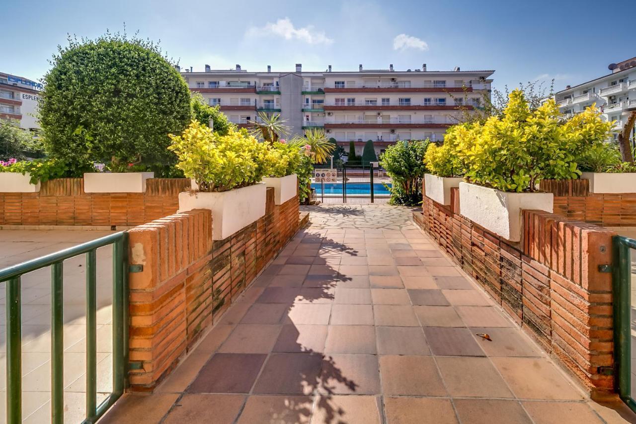 Apartamento Vivalidays Edurne Blanes Exterior foto